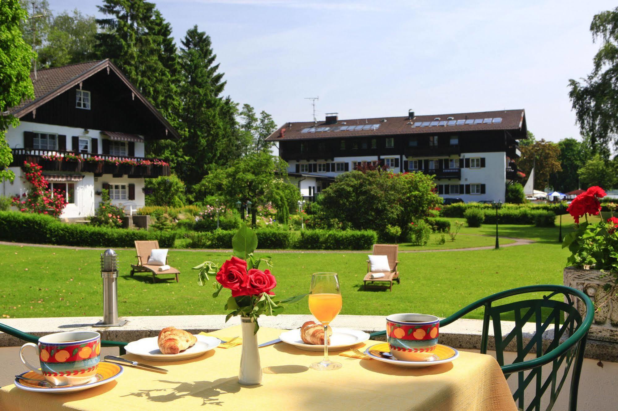 Garden-Hotel Reinhart Prien am Chiemsee Eksteriør bilde